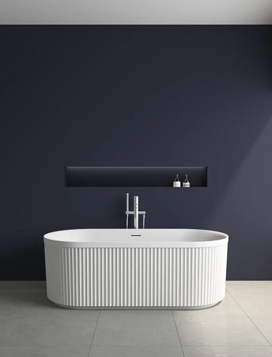 AVARA Freestanding Bath