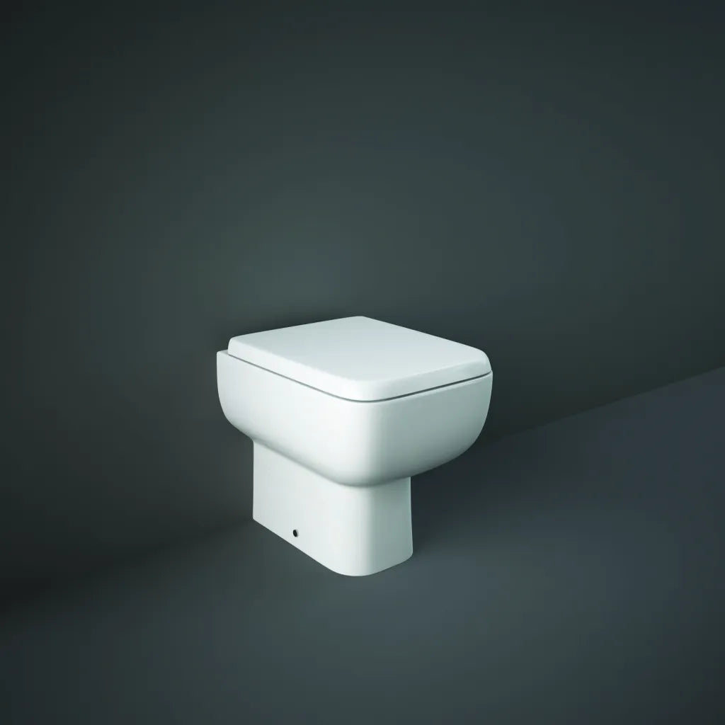eries 600 Back to Wall Pan