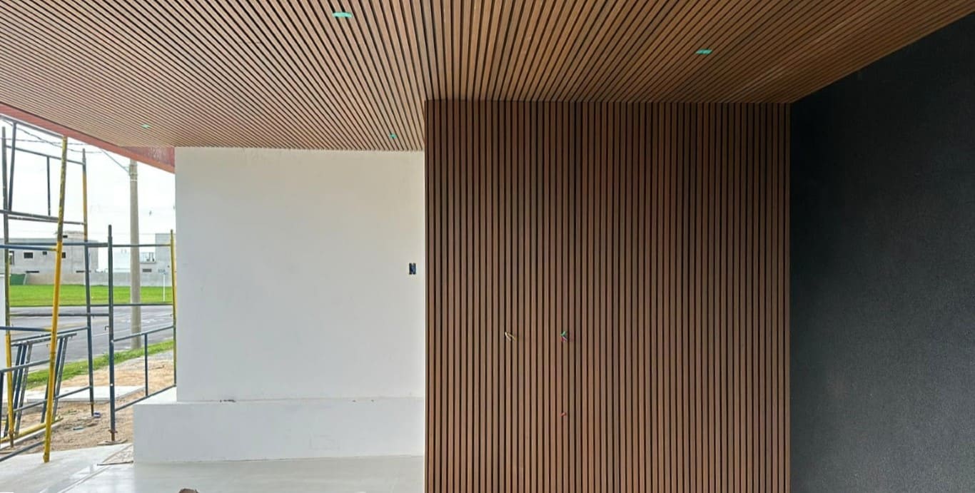 Slatted Composite Cladding